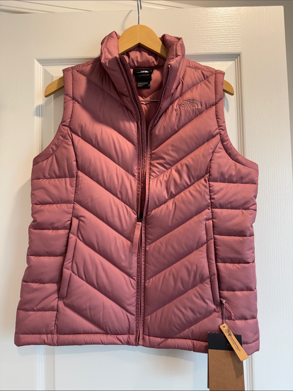 NWT North Face puffer vest